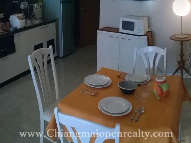 (English) [CH1403] 2 bedrooms for rent @Hillside condo.