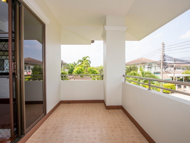 [H579]House fer sale @ San Sai Noi, Chiang Mai.ขายบ้าน 4 ห้องนอน สันทรายน้อย,เชียงใหม่