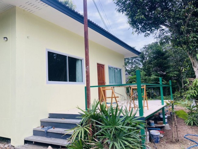 [H588] House for rent 2 bedrooms 2 bathrooms close to nature, shady atmosphere @ Doi Saket District, Chiang Mai