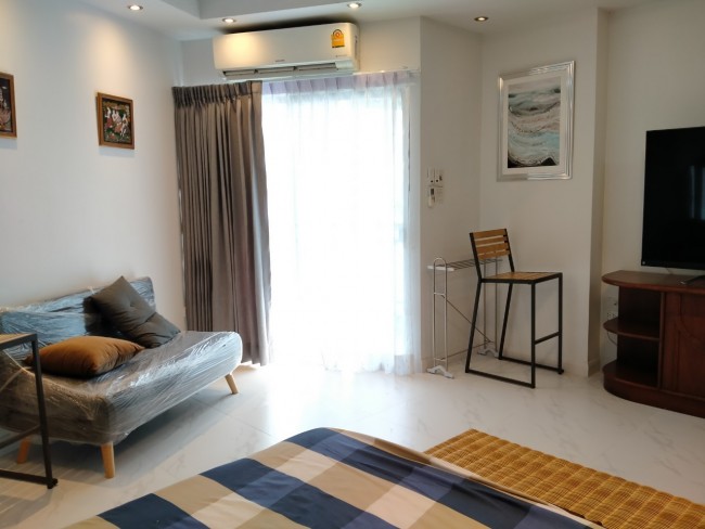 (English) [CR026] Room For Rent at Chiangmai Riverside Condominium1 bedroom apartment for rent, fully-furnished with Ping river view,