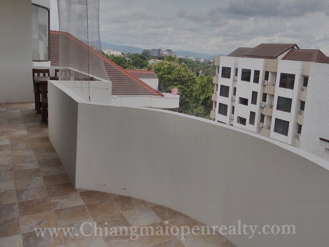[Supanich701] Thai Style with wooden furnished 1 Bedroom @ Supanich Condo.