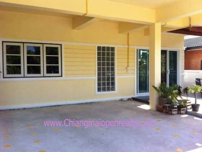 (English) [H361] House for Sale 3 bedrooms 2 bathrooms .