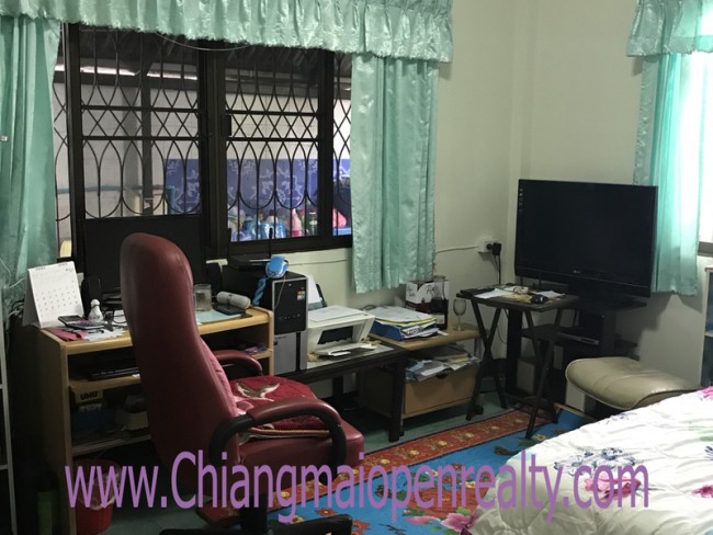 [H392] House for Sale 3 bedrooms @ JC Gardens San pu loie.
