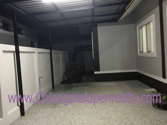 (English) [H401] House for Sale 3 bedrooms 2 bathrooms @ Hang Dong.