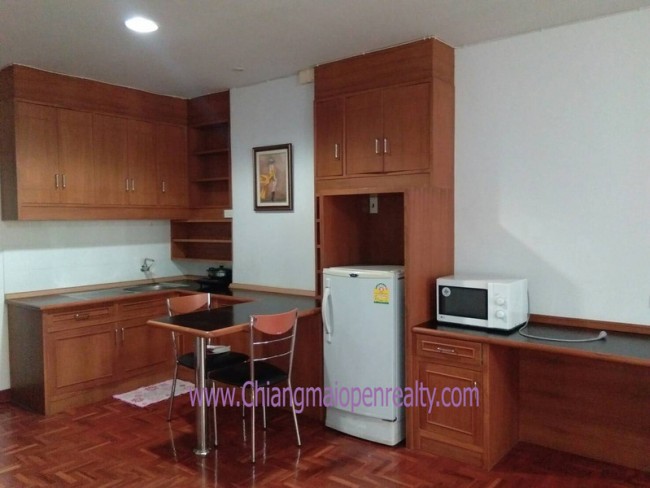 [CR157] Apartment for Rent River view @ Chiangmai River side condo.