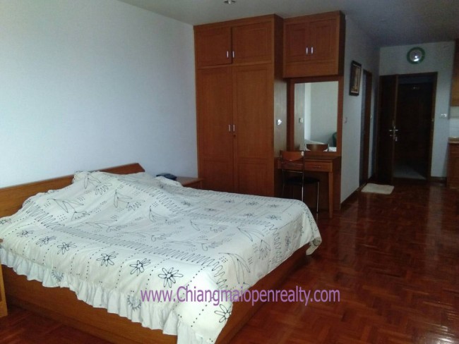 [CR157] Apartment for Rent River view @ Chiangmai River side condo.