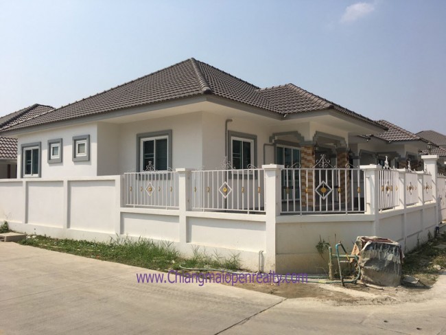 [H411] House for Rent 3 bedrooms 2 bathrooms beautiful house
