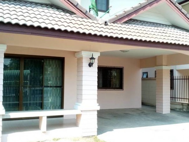 [H432] House for Rent/Sale 3 bedrooms @ Lanna Home.