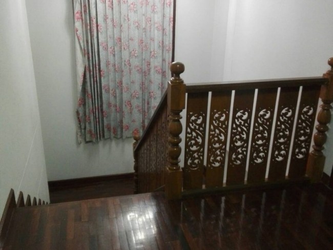 (English) [H445] House for Rent 4 bedrooms @ Pimut 1