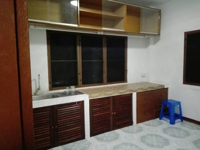[H445] House for Rent 4 bedrooms @ Pimut 1