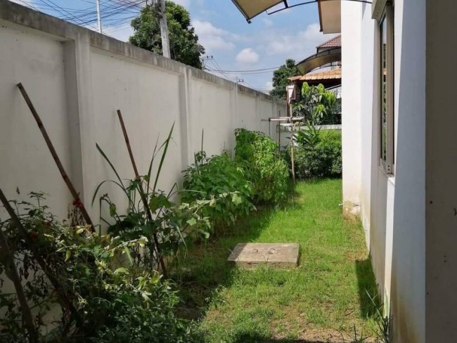 [H495] House for Rent 3 bedrooms @ San kamphaeng