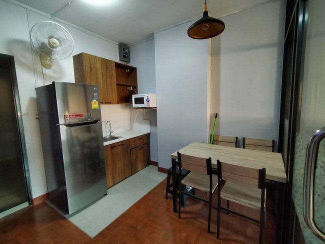 [CR172] Apartment for Rent fully furnished with king size bed @ Riverside condo  (UNAVAILABLE)