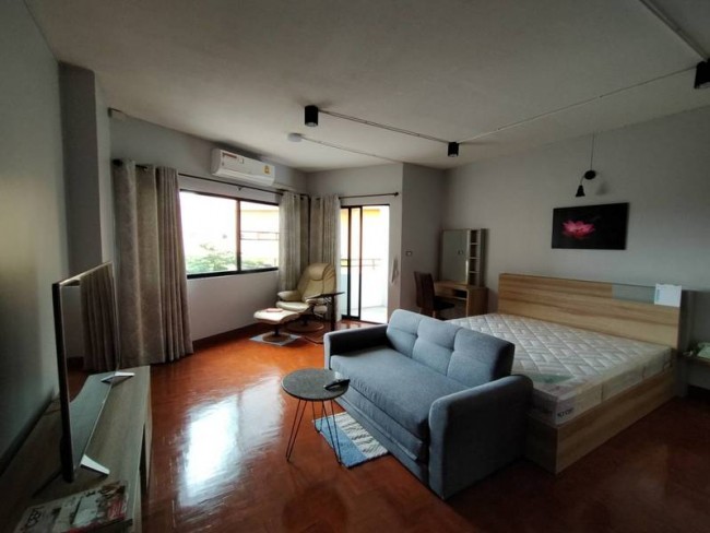 [CR172] Apartment for Rent fully furnished with king size bed @ Riverside condo  (UNAVAILABLE)