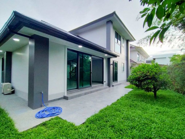 [H516] Newly built house villa for sale with pool in the project near Chiang Mai Airport – Hang Dong