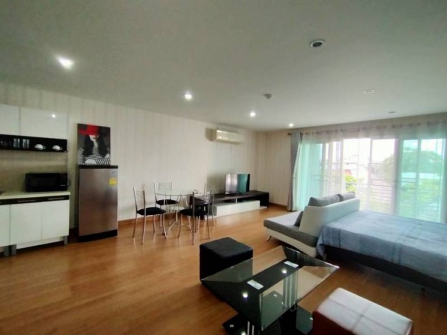 Apartment room for rent in the heart of Nimman, Rawee Waree Residence, near Suthep, Chiang Mai University