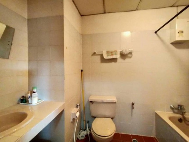 [CR027] ขายห้อง วิวเมืองพร้อมอ่างอาบน้ำ เชียงใหม่ริเวอร์ไซด์คอนโดมิเนียม วัดเกต เชียงใหม่ (EN below)