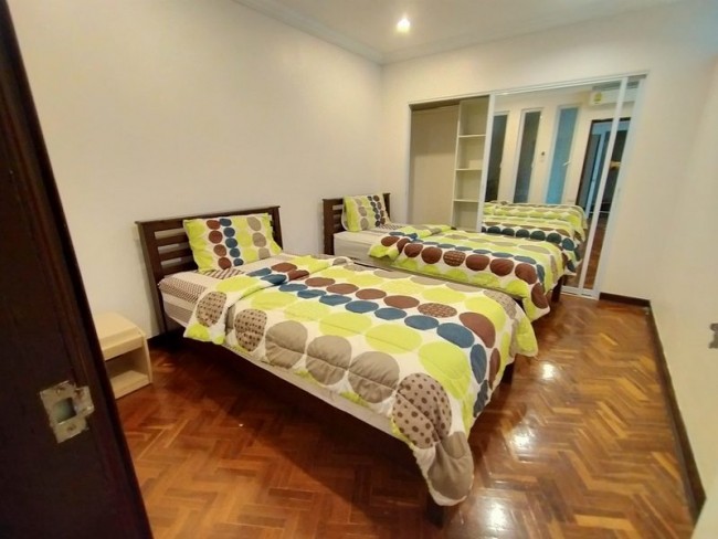[CR071]2 bedroom apartment for rent, fully-furnished with Ping River view, Chiang Mai Near-by places: hospital, post office, Nong Hoi Market, Tops super Market, Rim Ping Supermarket, 7 Eleven, banks, restaurants, Varee Chiang Mai School,