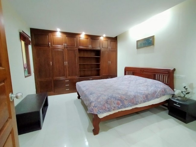 [CR081]Sale/Rent Room at Chiangmai Riverside Condominium 1 bedroom Near Nong-Hoi Market ,Rim-Ping Supermaket,Hospital,Varee Chiangmai School Unavaiable 15 Dec 22- 14 Dec 23