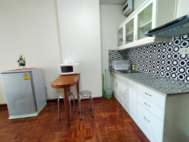 [CR030] Room For Rent/Sale At Chiangmai  Riverside Condominium  6th Floor 1 bedroom Near Nong-Hoi Market,Varee Chiangmai School,Chiang Mai Airport