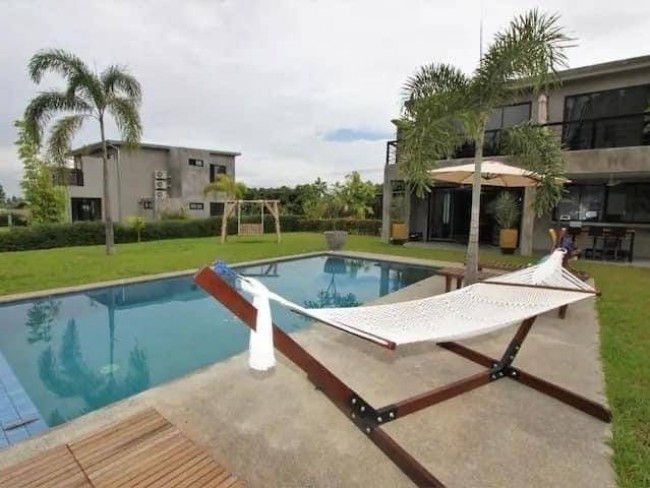 (Thai) [H527]Sale Modern loft style house, private pool villa.