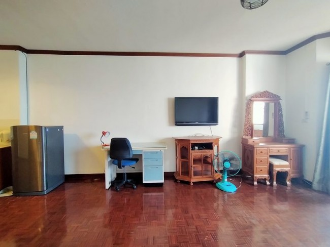 (English) [CR040] Stuido Room for  Rent at Chiang Mai Riverside Condominium Near Nopng-Hoi Market ,Hospital , Chiang Mai Airport