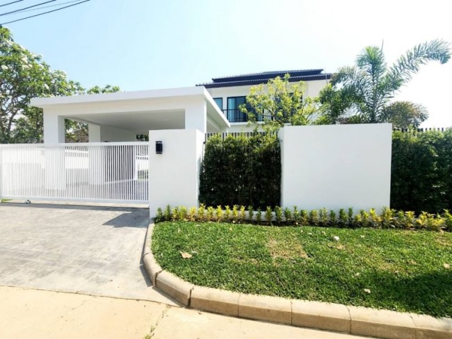 H540 Brand new pool villa for sale in Hangdong Chiangmai