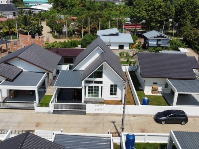 [H585] Minimal house mixed with Nordic  for sale, Newly built house 3 bedrooms, 2 bathrooms, Don Kaeo Subdistrict, Saraphi District, Chiang Mai Province